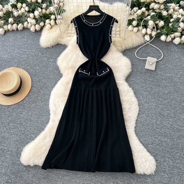 Nail bead round neck sleeveless knitted vest long skirt