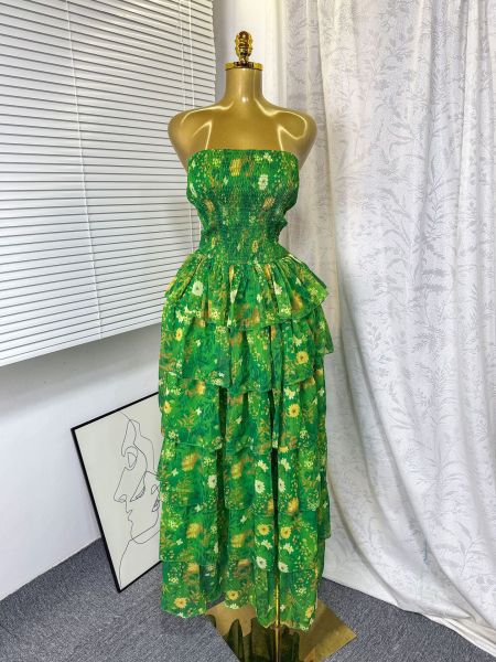 Printed one shoulder strapless waist cinched ruffled cake skirt