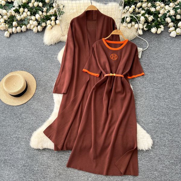 Belt, short sleeved long skirt, long sleeved jacket, knitted two-piece set