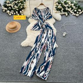 Cross waist round neck short sleeved printed top, high waist wide leg pants