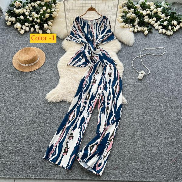 Cross waist round neck short sleeved printed top, high waist wide leg pants