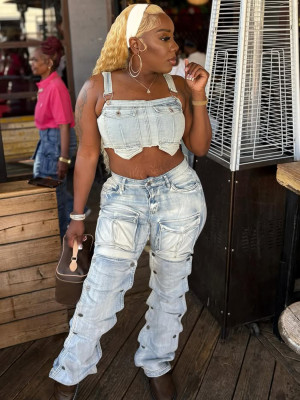 Multi pocket straight leg jeans