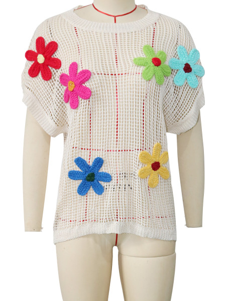 Round neck floral short sleeved top with pullover