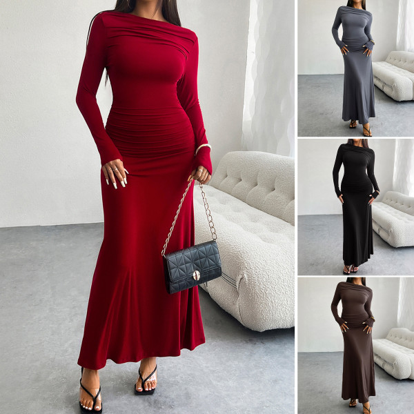 Solid color hip hugging one neck dress