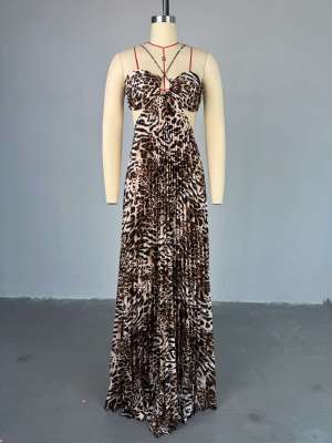 Strap, strapless, lace up, pleated, oversized swing dress