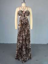 Strap, strapless, lace up, pleated, oversized swing dress Strap, strapless, lace up, pleated, oversized swing dress