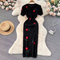 Embroidered Rose Knitted Dress Embroidered Rose Knitted Dress