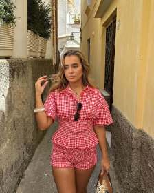 Red and white checkered short sleeved shirt collar shorts set A921478628294