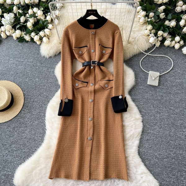 Long sleeved metal button waist cinching slit knitted long skirt