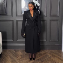 Collar and waist length suit dress