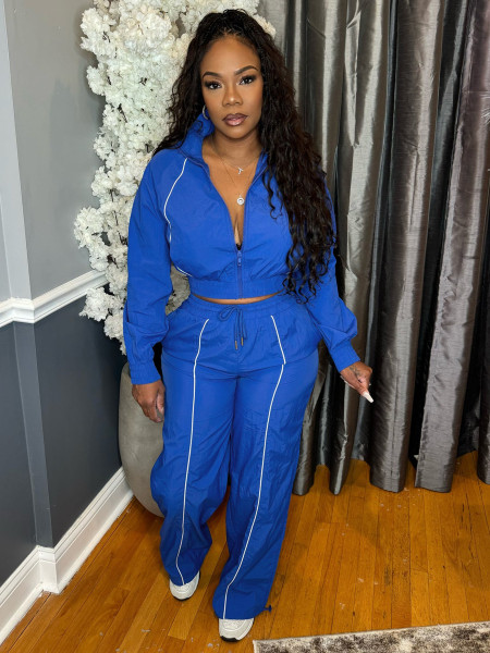 Woven contrasting line top, wide leg sports pants two-piece set