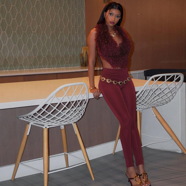 Hanging neck strap backless deep V-suit