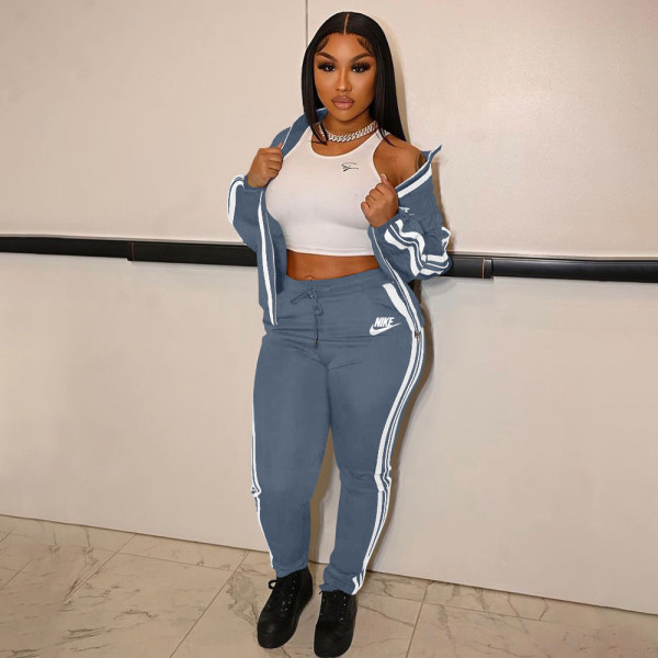 Printed two-piece set