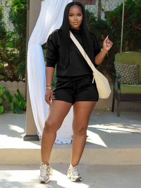 Long sleeved round neck pocket elastic drawstring shorts two-piece set