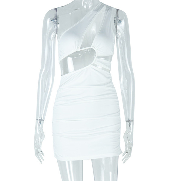 Hollow out hip hugging sleeveless slanted neck short dress