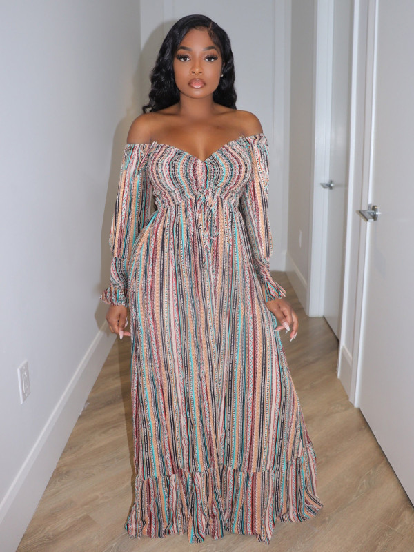 One shoulder pleated striped pleated dress