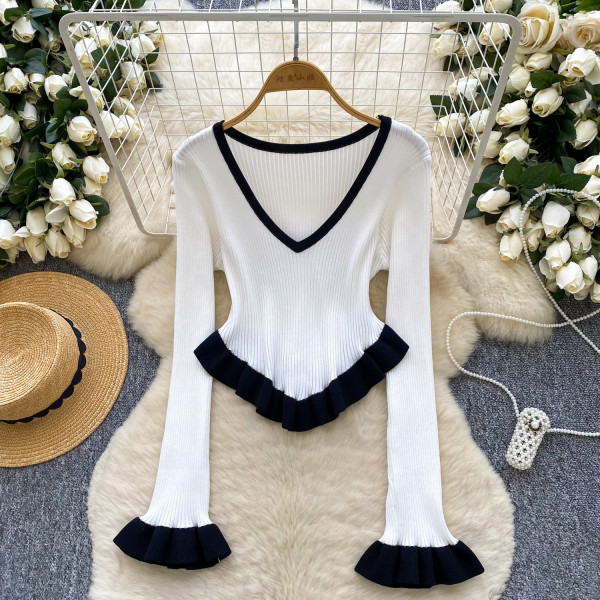 Striped knit ruffle hem flared sleeves for outerwear base top