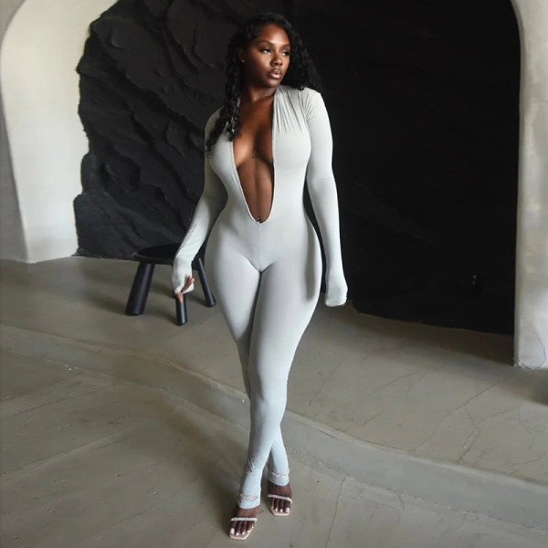 Backless deep V-long sleeved jumpsuit
