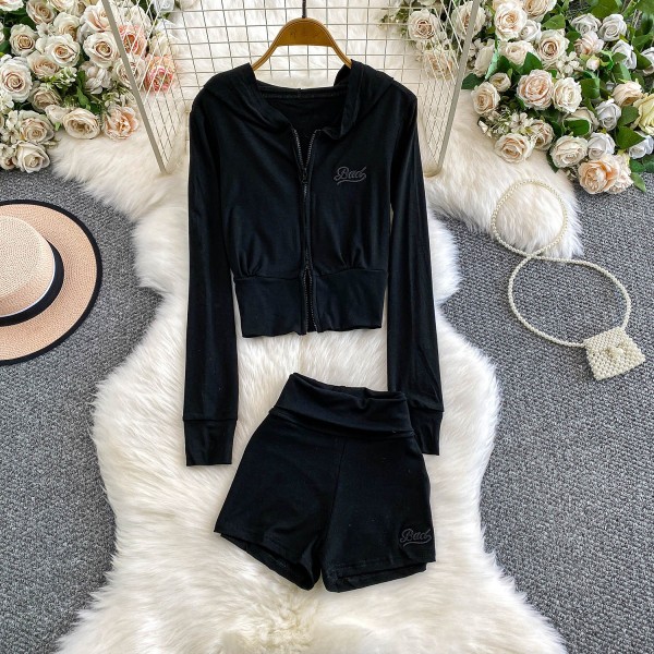 Zipper Embroidered Hoodie Coat Hip Lifting Shorts Two Piece Set
