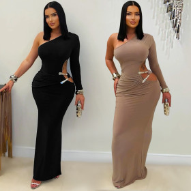 Slanted shoulder single sleeve slim fit solid color dress