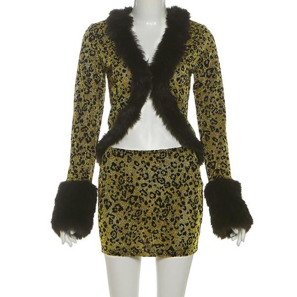 Mao collar patchwork V-neck top, hip hugging short skirt set