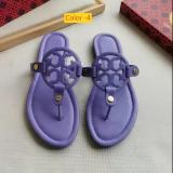 Flat bottomed sandals with anti slip angle and toe clamped flip flops