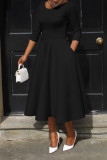 Solid color U-neck pocket oversized dress