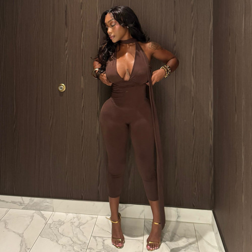 Small foot sports commuting jumpsuit with V-neck strap and trendy jumpsuit