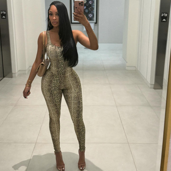 Backless jumpsuit, tight fitting high waisted pants set