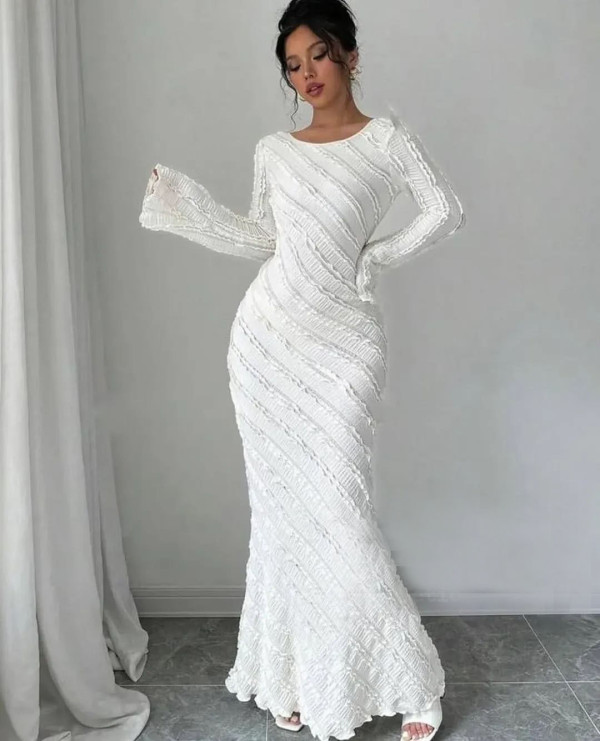 Round neck long sleeved high waisted dress