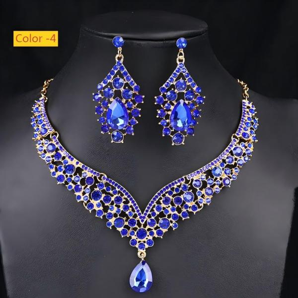 Crystal necklace set