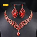 Crystal necklace set
