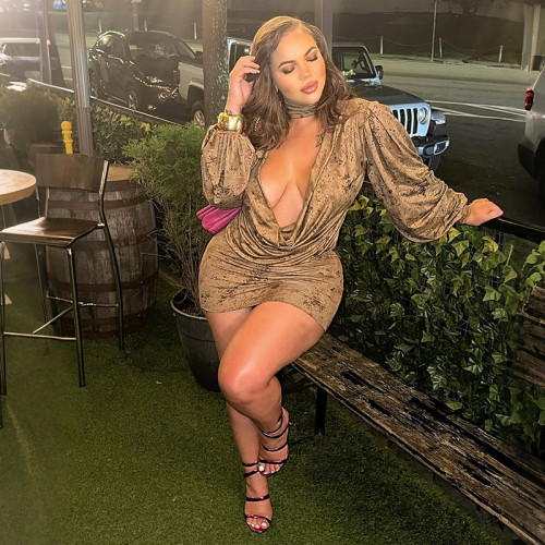 Swing collar, low cut, high waist, hip hugging dress