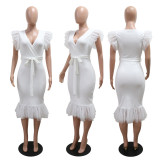 V-neck mesh pleated skirt with hip hugging skirt