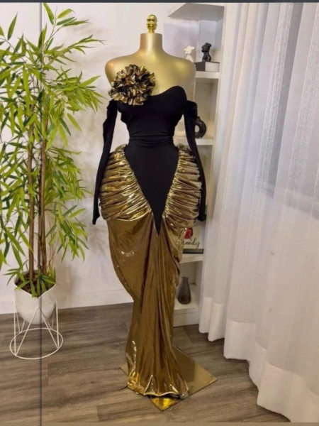 Long sleeved strapless backless pleated patchwork jumpsuit