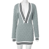 Lingge pressed cotton deep V-line splicing long sleeved, hip hugging short dress