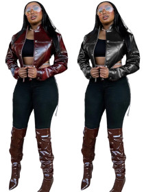 Short leather jacket with exposed waist