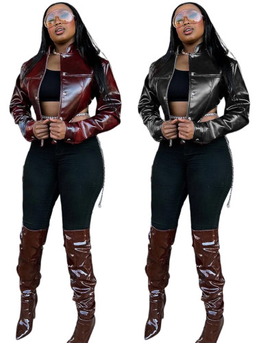 Short leather jacket with exposed waist