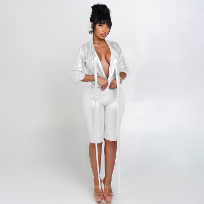 Tie up top, cropped pants, tight pants, two-piece set