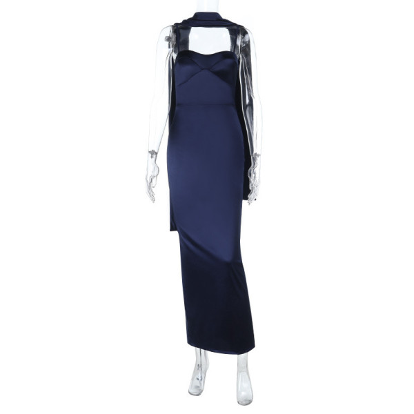 Strap backless solid color hip hugging dress