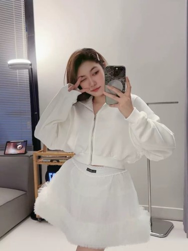 Short zipper hooded jacket, loose cardigan sweatshirt