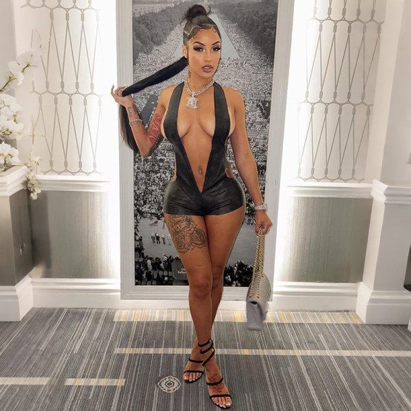 Deep V backless hanging neck solid color hip lifting jumpsuit
