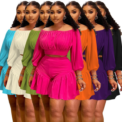 Two piece set with plus size pleats and a single neckline for fluffy waist cinching