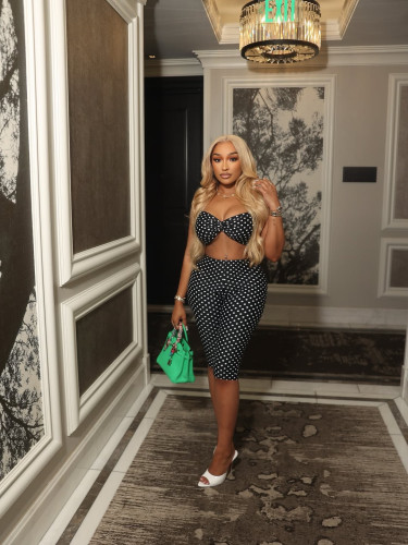 Spot printed camisole top waist up and hip up 7-inch pants set