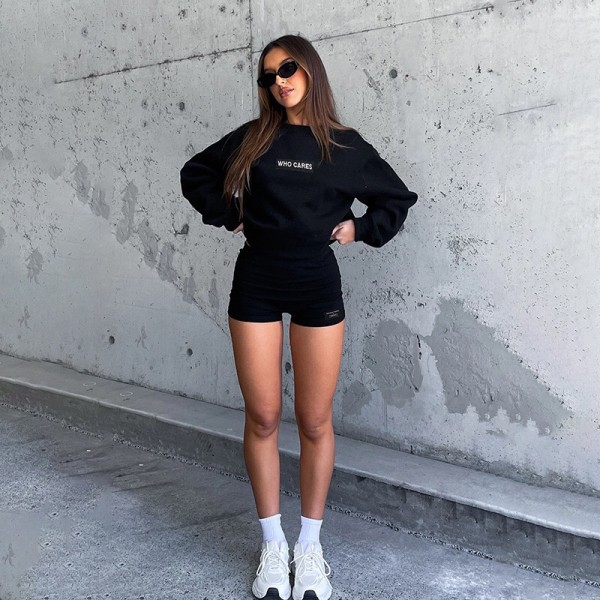 Long sleeved round neck loose top tight shorts two-piece set