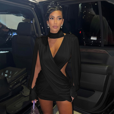 Hollow out long sleeved deep V-neck waist and hip revealing dress