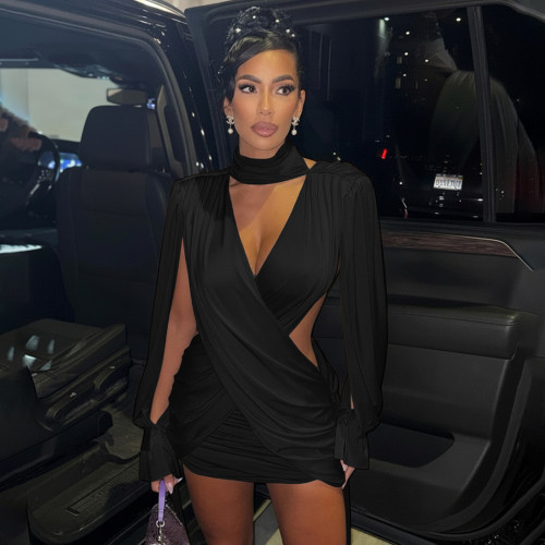 Hollow out long sleeved deep V-neck waist and hip revealing dress