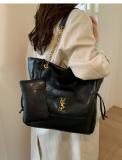 Chain suede drawstring single shoulder tote bag