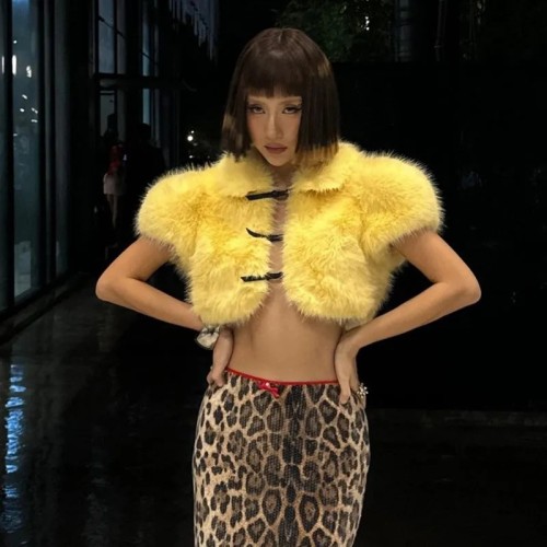 Fox Fur Kan Shoulder Sleeveless Top Ultra Short