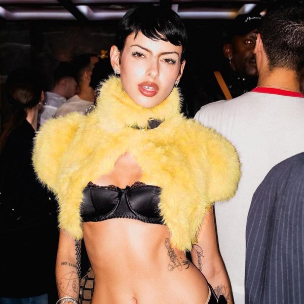 Hairy short crop top with exposed navel and sleeveless straps